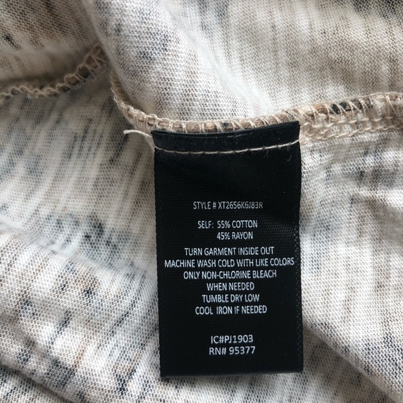 NWT Sanctuary Short Sleeve Snakeskin Henley Top S - Picture 4 of 4